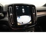 Volvo XC40 Recharge P8 AWD R DesIgn [ Trekhaak Harman/Kardon Stoel-en stuurverwarming ]