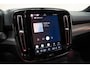 Volvo XC40 Recharge P8 AWD R DesIgn [ Trekhaak Harman/Kardon Stoel-en stuurverwarming ]