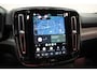 Volvo XC40 Recharge P8 AWD R DesIgn [ Trekhaak Harman/Kardon Stoel-en stuurverwarming ]