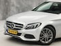Mercedes-Benz C-klasse Estate 180 Sport Automaat (NAVIGATIE, CAMERA, LEDER, SPORTSTOELEN, GETINT GLAS, PARKEERSENOREN, CRUISE, NIEUWSTAAT)