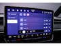 Volkswagen ID. Buzz Pro Bulli 86 kWh LWB 7p. | Trekhaak | 20" | LED-matrix | 360gr Camera | AssistentiePlus | Open & Close pakket