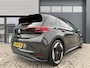 Volkswagen ID.3 First Max 58 kWh ✓SOH 92.1% ✓Panoramadak ✓Matrix LED ✓Full LED ✓Stuur- Stoelverwarming ✓Sfeerverlichting ✓Navigatie ✓Camera ✓Lichtmetaal 20" ✓Parkeersensoren