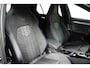 Volkswagen Golf 1.5 eTSI 150 pk R-Line | Panoramadak | 360 Camera | Matrix LED |