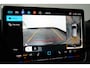 Volkswagen Golf 1.5 eTSI 150 pk R-Line | Panoramadak | 360 Camera | Matrix LED |