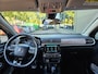 Citroën C3 1.2 PureTech Feel Edition Automaat Android Auto/Apple Carplay | Navigatie | Camera | Comfort Stoelen | Climate Control | Two Tone