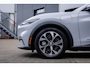 Ford Mustang Mach-E RWD 75 kWh | Panoramadak | LEDER | Apple Carplay | L.M. Velgen | Trekhaak | Achteruitrijcamera | Airco (automatisch) | Apple Carplay/Android Auto|telefoonintegratie premium