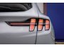 Ford Mustang Mach-E RWD 75 kWh | Panoramadak | LEDER | Apple Carplay | L.M. Velgen | Trekhaak | Achteruitrijcamera | Airco (automatisch) | Apple Carplay/Android Auto|telefoonintegratie premium