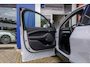 Ford Mustang Mach-E RWD 75 kWh | Panoramadak | LEDER | Apple Carplay | L.M. Velgen | Trekhaak | Achteruitrijcamera | Airco (automatisch) | Apple Carplay/Android Auto|telefoonintegratie premium