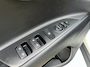 Kia Stonic 1.0i Turbo DynamicLine Automaat |  Two-tone lak | Apple Carplay / Android Auto | Airco |  Elektrische ramen | Camera | Parkeersensoren | Lichtmetalen velgen |