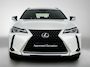 Lexus UX 250h Business Line | Navigatie | Stoel+stuurverwarming | Cruise Control Adaptive | Achteruitrijcamera | Bluetooth | Parkeersensoren voor |