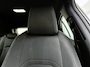 Lexus UX 250h Business Line | Navigatie | Stoel+stuurverwarming | Cruise Control Adaptive | Achteruitrijcamera | Bluetooth | Parkeersensoren voor |