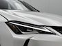 Lexus UX 250h Business Line | Navigatie | Stoel+stuurverwarming | Cruise Control Adaptive | Achteruitrijcamera | Bluetooth | Parkeersensoren voor |