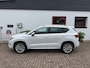 SEAT Ateca 1.5 EcoTSI 150pk FR Business Intense/ Parelmoer wit/ Trekhaak/ Keyless entry/ Apple Carplay/ Navi/ Stoelverwarming/ 1 Eigenaar/ Origineel NL/ NAP