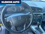 Volvo V70 2.4 Edition 243.858km AUTOMAAT 5-cilinder Goed onderhouden Nieuwe APK Cruise ctrl Airco