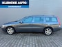 Volvo V70 2.4 Edition 243.858km AUTOMAAT 5-cilinder Goed onderhouden Nieuwe APK Cruise ctrl Airco