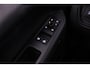 Volkswagen ID. Buzz Pro Bulli 86 kWh LWB 7p. | Trekhaak | 20" | LED-matrix | 360gr Camera | AssistentiePlus | Open & Close pakket