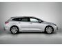 Toyota Corolla Touring Sports 2.0 Hybrid Style | Panoramadak | JBL | Trekhaak | Elektrische achterklep | Parkeersensoren voor+achter | Draadloze telefoonlader | Stoelverwarming |