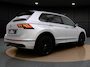 Volkswagen Tiguan 1.4 TSI eHybrid R-Line | Pano Dak | Trekhaak | Black Style | Head-Up Display | ACC | Side Assist | Elek Achterklep | Stuur-/Stoelverwarming | IQ Light | 20'' |
