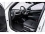 Volvo EX30 Cross Country P5 Long Range Plus Europa 69 kWh | Getint Glas | Harman/Kardon | Power Seats | Stoel & Stuurverwarming | 19" | Digital Key |