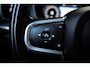 Volvo XC60 2.0 B5 Mild Hybrid Momentum Exclusive LED/VIRTUAL/PANO/STUUR+S.VERWARMING/19" LMV/360 CAM/CRUISE/ECC/12 MND GARANTIE!