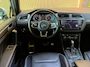Volkswagen Tiguan 2.0 TSI 4Motion Highline 3X R-Line |PANO|HuD|MEMORY|CAMERA|CARPLAY|ACC|DODEHOEK|LEDER|20INCH|TREKHAAK|220PK|VOL!