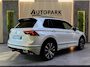 Volkswagen Tiguan 2.0 TSI 4Motion Highline 3X R-Line |PANO|HuD|MEMORY|CAMERA|CARPLAY|ACC|DODEHOEK|LEDER|20INCH|TREKHAAK|220PK|VOL!