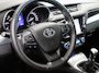 Toyota Avensis 1.6 VVT-i Aspiration - VASTE TREKHAAK 1.400KG GEREMD TREKGEWICHT - PARKEERSENSOREN VOOR - ACHTERUITRIJ CAMERA - MULTIMEDIA VOORBEREIDING - NAVIGATIE - CLIMATE CONTROL