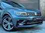 Volkswagen Tiguan 1.5 TSI DSG ACT R-Line | Panoramadak, Trekhaak, Keyless, ACC, ErgoComfort, Camera, LED, Stoelverw., CarPlay, 19"