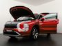 Mitsubishi Outlander 2.4 PHEV Instyle 8 Jaar Garantie! | Achterbank verwarmd | Adaptieve cruise control | Dodehoekdetectie | Panoramadak |