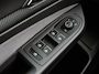 Volkswagen Golf 1.5 eTSI R-Line Business PANO CAMERA 18 INCH BLACK OPTIC IQ LIGHT