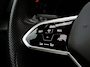 Volkswagen Golf 1.5 eTSI R-Line Business PANO CAMERA 18 INCH BLACK OPTIC IQ LIGHT