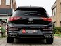 Volkswagen Golf 1.5 eTSI R-Line Business PANO CAMERA 18 INCH BLACK OPTIC IQ LIGHT