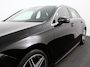 Mercedes-Benz A-klasse 200 Automaat AMG Line Navigatie Climate Control Camera Virtual Cockpit Led Stoelverwarming Cruise control Parkeersensoren