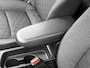 Toyota Yaris 1.5 Hybrid 115 Dynamic Comfort Pack | BTW voertuig | Dealer onderhouden | Stoel+stuurverwarming | Dodehoek detectie | Stoel+stuurverwarming | Parkeersensoren voor+achter | Draadloze telefoonlader | Navigatie | Apple CarPlay/And