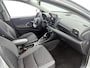 Toyota Yaris 1.5 Hybrid 115 Dynamic Comfort Pack | BTW voertuig | Dealer onderhouden | Stoel+stuurverwarming | Dodehoek detectie | Stoel+stuurverwarming | Parkeersensoren voor+achter | Draadloze telefoonlader | Navigatie | Apple CarPlay/And