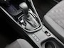 Toyota Yaris 1.5 Hybrid 115 Dynamic Comfort Pack | BTW voertuig | Dealer onderhouden | Stoel+stuurverwarming | Dodehoek detectie | Stoel+stuurverwarming | Parkeersensoren voor+achter | Draadloze telefoonlader | Navigatie | Apple CarPlay/And