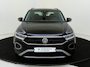 Volkswagen T-Roc 1.0 TSI Life Business | Achteruitrijcamera | Adaptieve cruise control | Lane assist | Digital cockpit Pro | Parkeerassistent | Stoelverwarming | Navigatie |