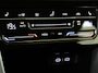 Volkswagen T-Roc 1.0 TSI Life Business | Achteruitrijcamera | Adaptieve cruise control | Lane assist | Digital cockpit Pro | Parkeerassistent | Stoelverwarming | Navigatie |