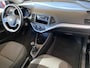 Kia Picanto 1.0 CVVT,5Deurs,5Zits,Dealeronderhouden,Bluetooth,Ipod Usb Aansluiting,Centraledeurvergrendeling,Stuurbekrachting,Trekhaak