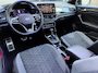 Volkswagen T-Roc 1.5 TSI R-Line Business+ [Pano | StoelVW | Achteruitrijcamera | Dealer OH]