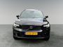 Volvo XC40 2.0 B4 Plus Black Edition | Panoramadak | Trekhaak | 360° Camera |