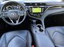 Toyota Camry 2.5 Hybrid Executive | Lederen bekleding | Stoelverwarming | Navigatie | Parkeersensoren | Dode hoek waarschuwing |