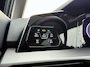 Volkswagen Golf 1.5 eHybrid Style Edition 204 PK | Panoramadak | Trekhaak | Elektrisch verstelbare bestuurdersstoel met geheugen | Adaptive Cruise Control | Apple Carplay & Android Auto |