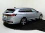 Volkswagen Passat Variant 1.5 eHybrid Business | SoH 100% | Trekhaak | Achteruitrijcamera | ErgoActive stoelen | Adaptieve demping | Head-up display | Harman/Kardon | Keyless | Stoel- en stuurwielverwarming |