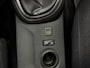 Renault Captur 0.9 TCe Intens / Apple Carplay / Trekhaak / Achteruitrijcamera / Parkeer Sensoren voor en achter / Climate control / Cruise control / Stoelverwarming