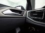 Volkswagen Polo 1.0 Sportline (APPLE CARPLAY, GROOT NAVI, LM VELGEN, CRUISE, SPORTSTOELEN, ARMSTEUN, ELEK PAKKET, NIEUWE APK, NIEUWSTAAT)