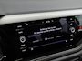 Volkswagen Polo 1.0 Sportline (APPLE CARPLAY, GROOT NAVI, LM VELGEN, CRUISE, SPORTSTOELEN, ARMSTEUN, ELEK PAKKET, NIEUWE APK, NIEUWSTAAT)