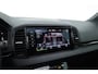 Skoda Karoq 1.5 TSI ACT Sportline Business | Rijklaar! | Dig. Cockpit | Pano | Adapt. Cruise | Standkachel | Stoelverw. | Dodehoek | 360cam |