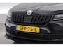 Skoda Karoq 1.5 TSI ACT Sportline Business | Rijklaar! | Dig. Cockpit | Pano | Adapt. Cruise | Standkachel | Stoelverw. | Dodehoek | 360cam |