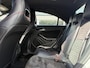 Mercedes-Benz CLA 180 AMG-Line | Navi | Stoelverwarming | Xenon